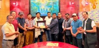 ‘अन्नपूर्ण पर्यटन पत्रकारिता पुरस्कार’ बाट पत्रकार भूपाल गुरुङ सम्मानित