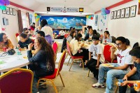 तमु समाज यूकेको दसैँ विशेष समारोह नेपाली भाषा कक्षाका विद्यार्थीसँग