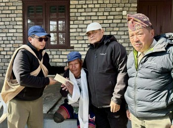 तमु धिं नेपालले बाँड्यो १० बिरामीलाई २ लाख ५० हजार सहयोग