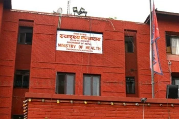 नेपालमा घट्यो विदेश जाने श्रमिकको स्वास्थ्य परीक्षण शुल्क