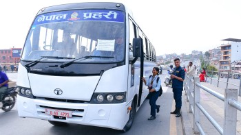 नेपाल सरकारसँग सहमति गरे पनि व्यवसायीले चलाएनन् गाडी, नागरिक मर्कामा 