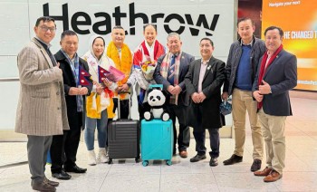 ऐतिहासिक पदक विजेता खेलाडी एरिका गुरुङ बेलायतमा, हिथ्रो एयरपोर्टमा तमु धीं यूकेको भव्य स्वागत