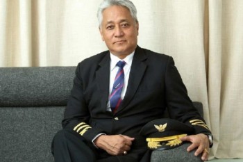 क्याप्टेन विजय लामामाथि कारबाही, अनिश्चितकालका लागि उडानमा प्रतिबन्ध