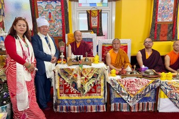 डीबीसी यूकेको प्रज्ञापारमिता कार्यक्रममा तमु धींका अध्यक्षको उपस्थिति, ६१० पाउन्ड प्रदान 