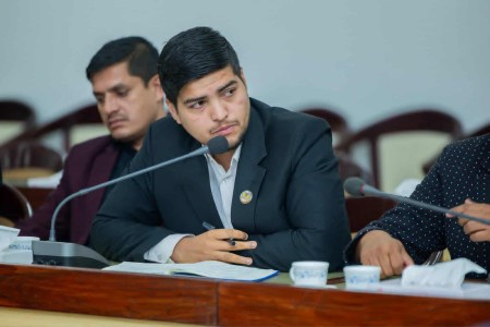 मकवानपुर–२ का समस्या समाधानका लागि सांसद उप्रेतीले गराए प्रधानमन्त्री शाहको ध्यानाकर्षण