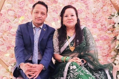 यूके निवासी गुरुङ दम्पतीद्वारा ताप्लेजुङको नेत्रज्योति अक्षय कोषमा ५० हजार प्रदान