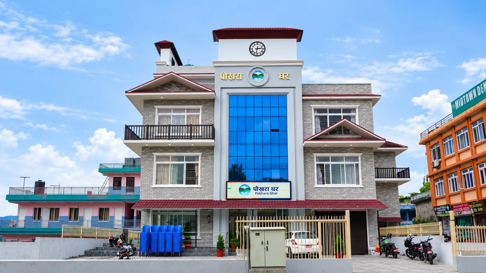 पोखरा घरमा पुस्तकालयदेखि आर्ट ग्यालरीसम्मको सेवा