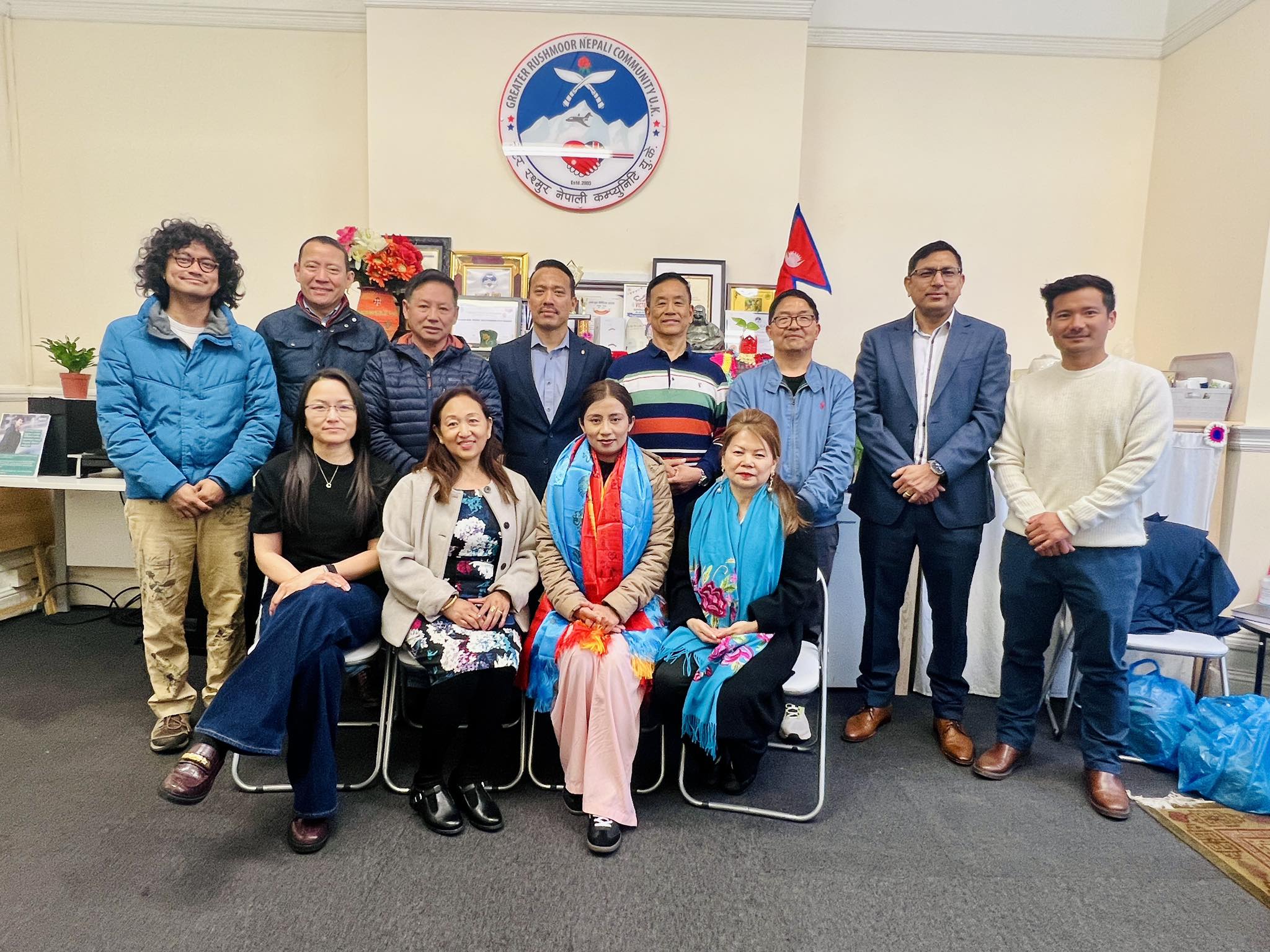 जीआरएनसीको नेपाली नयाँ वर्ष कार्यक्रमका लागि गायिका रेश्मा तामाङ बेलायत आइपुगिन्