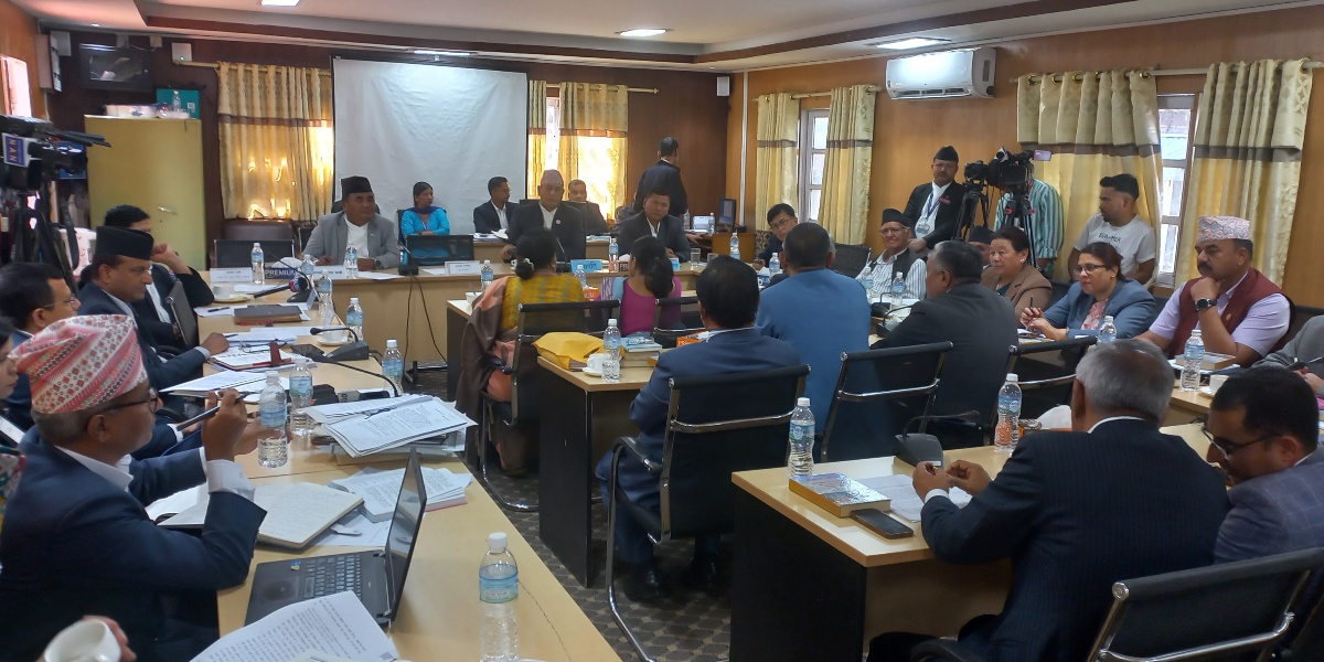 संसदीय समितिमा भूपू गोर्खासँग छलफल, वंशजको नागरिकता निरन्तरतामा गोर्खाको जोड 